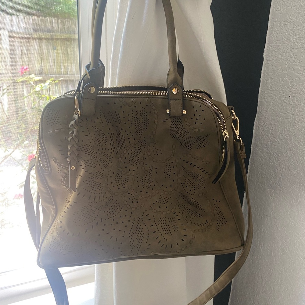 Green purse
